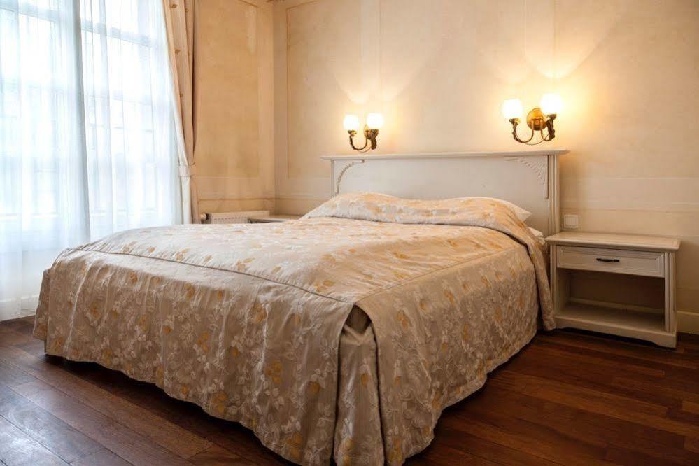 Villa Toscana Warszawa Екстериор снимка